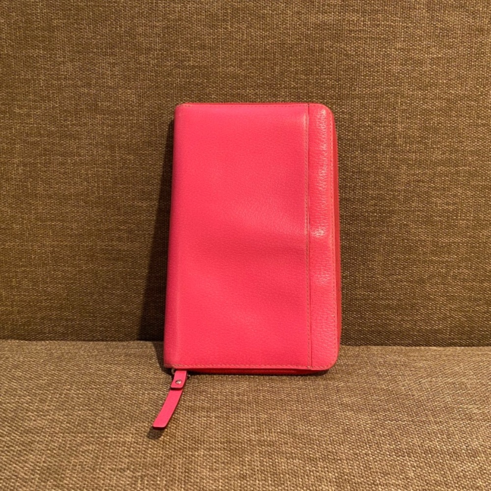 Kate Spade - Picture 3 of 5